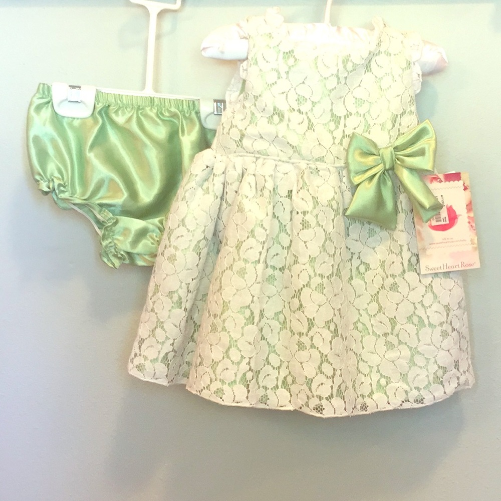 NWT SweetHeart Rose 2 piece set Infant Girl 18 mo